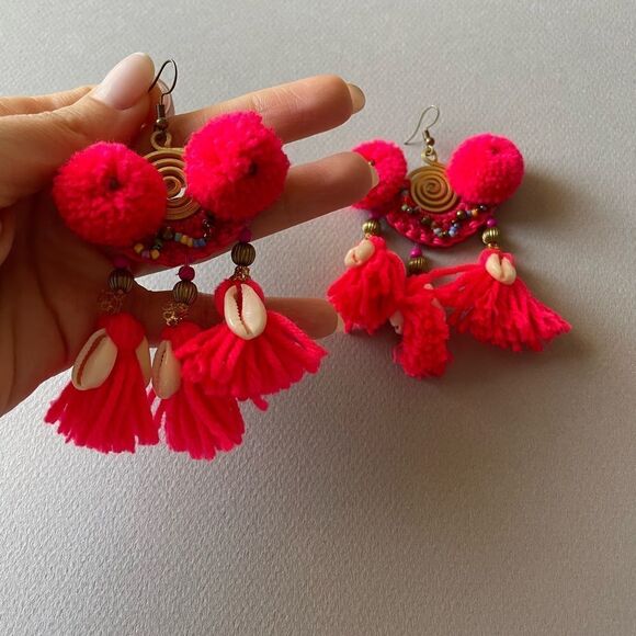 Free People Pink and Gold Tassel Earrings M361 - Picture 3 of 3